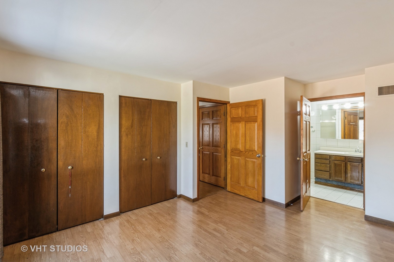 211 Brookside Drive