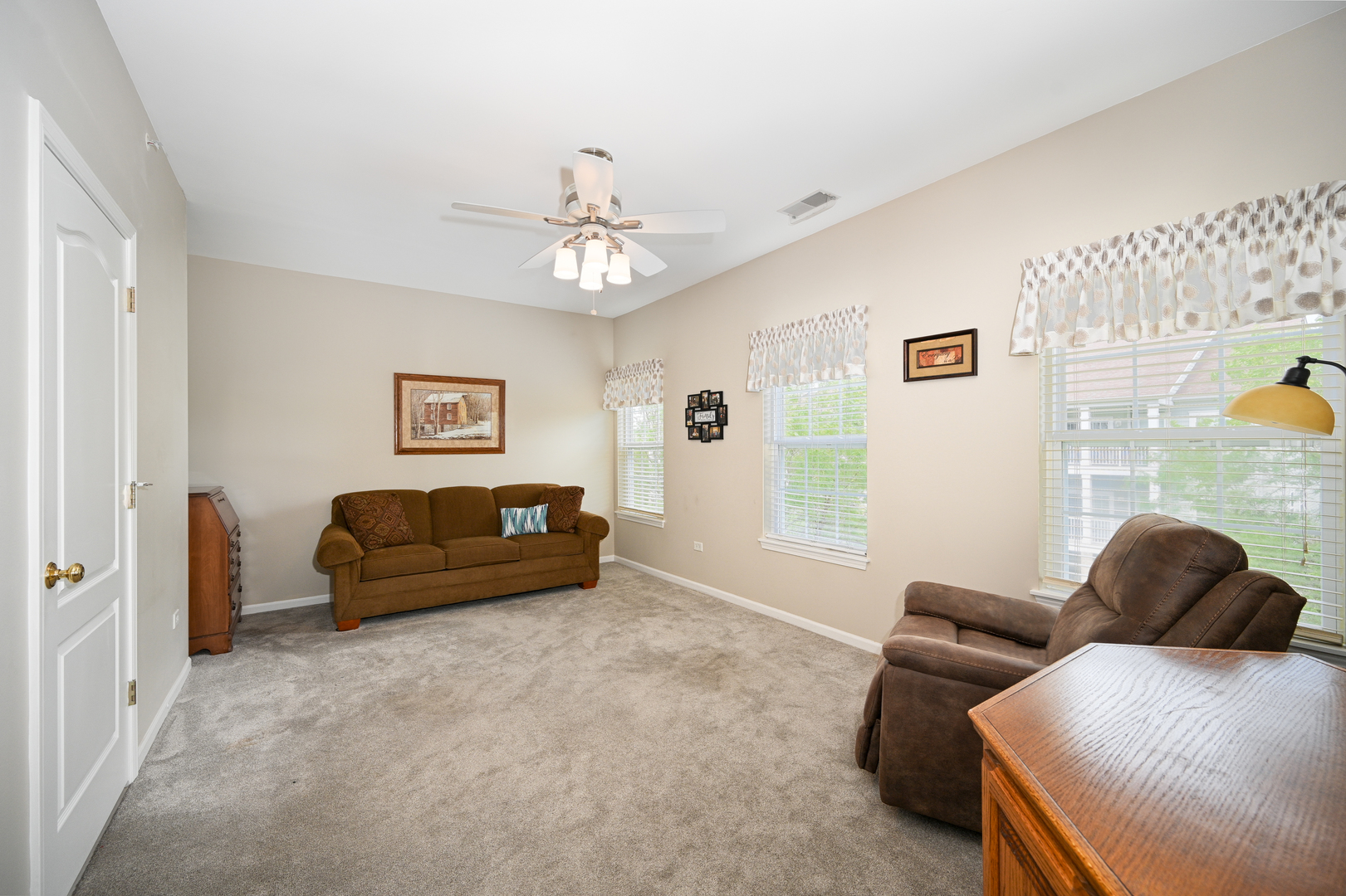 1267 W Lake Street Unit: 303