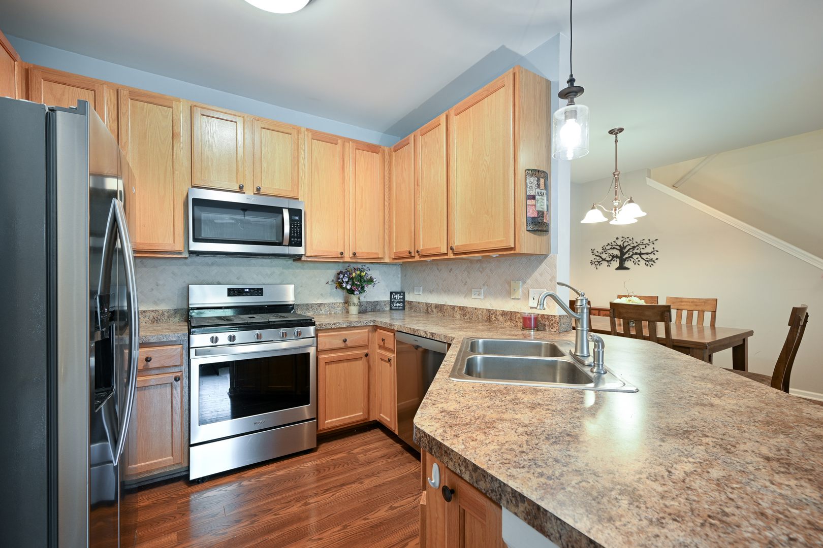 1267 W Lake Street Unit: 303