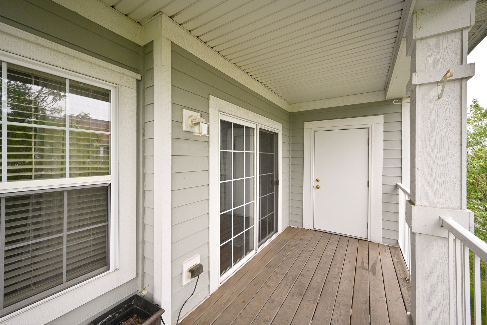 1267 W Lake Street Unit: 303