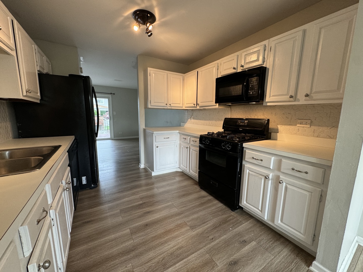 1678 Islandview Court Unit: 7