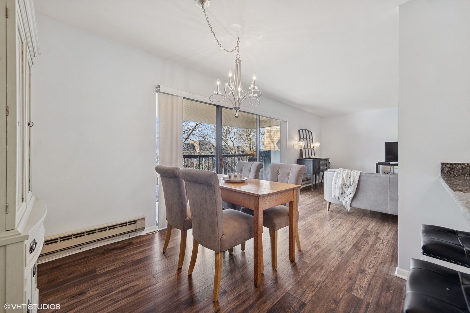 221 E Janata Boulevard Unit: 3B