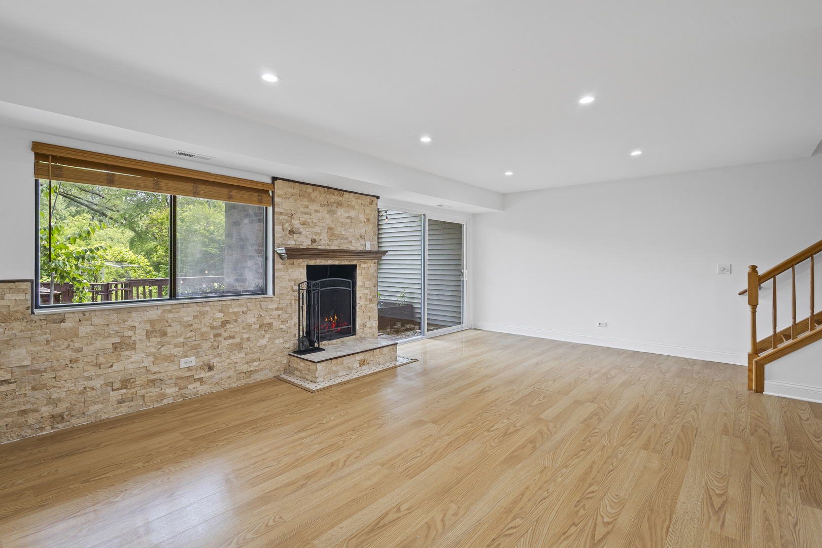 3s261 Briarwood Drive