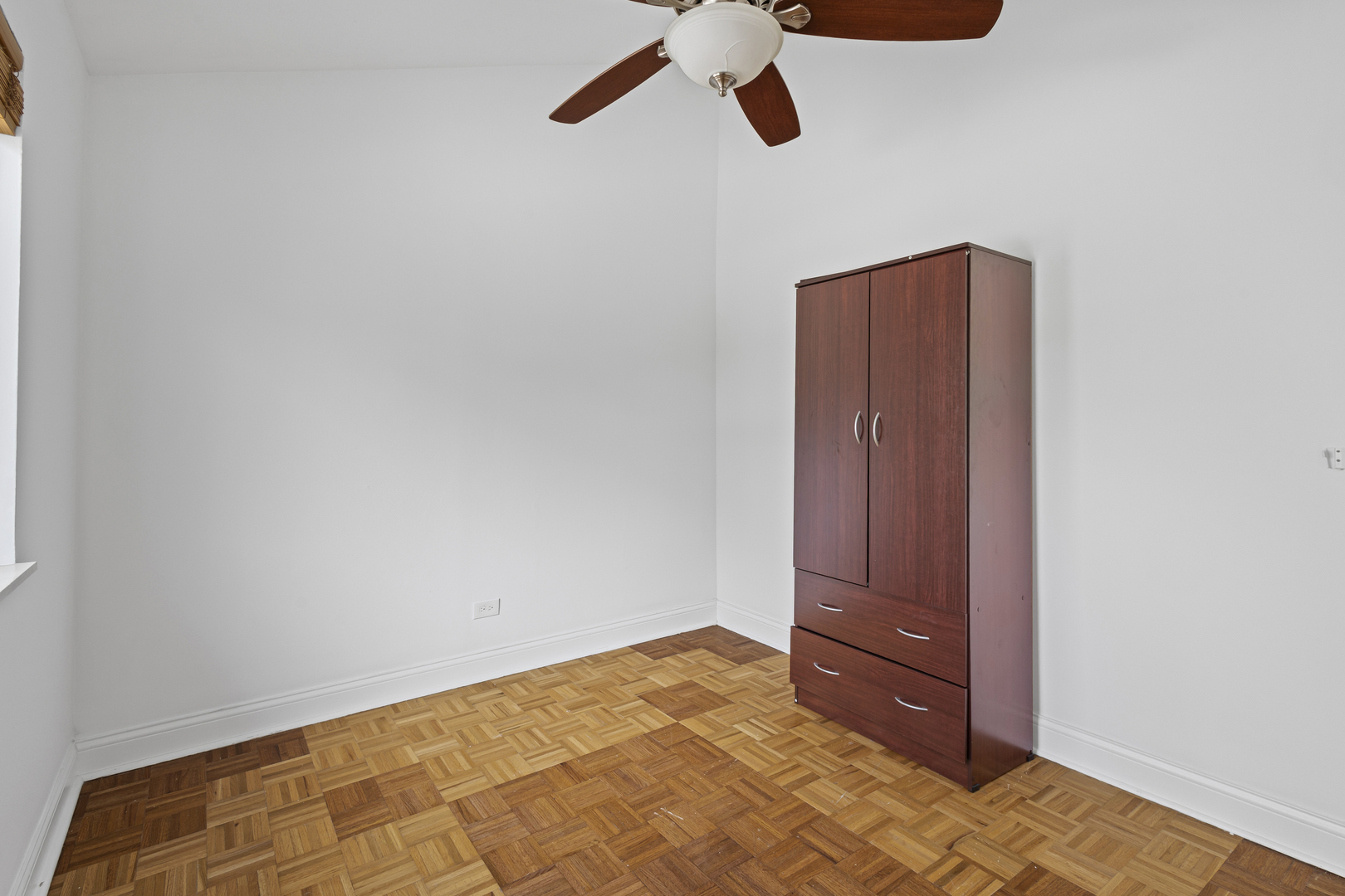 3s261 Briarwood Drive