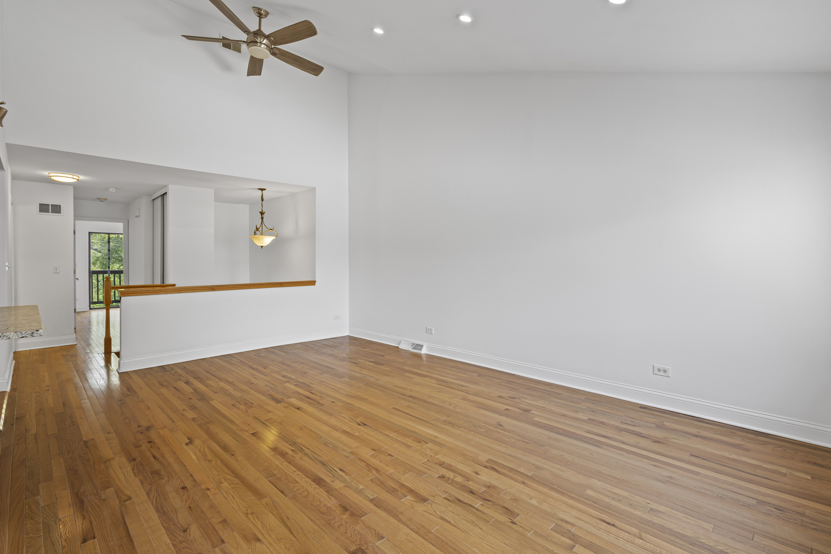 3s261 Briarwood Drive