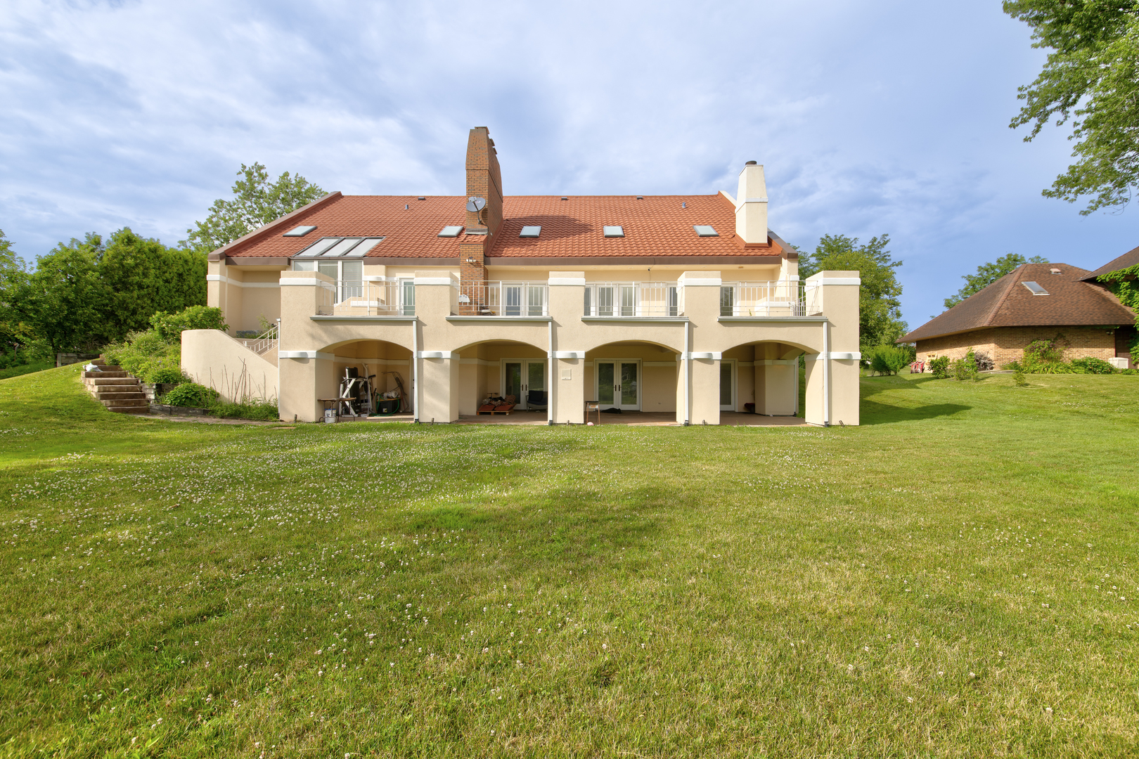 8170 Lake Ridge Drive