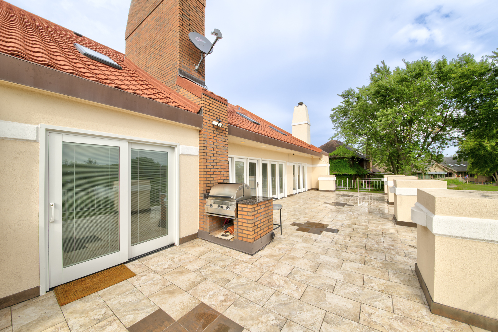 8170 Lake Ridge Drive