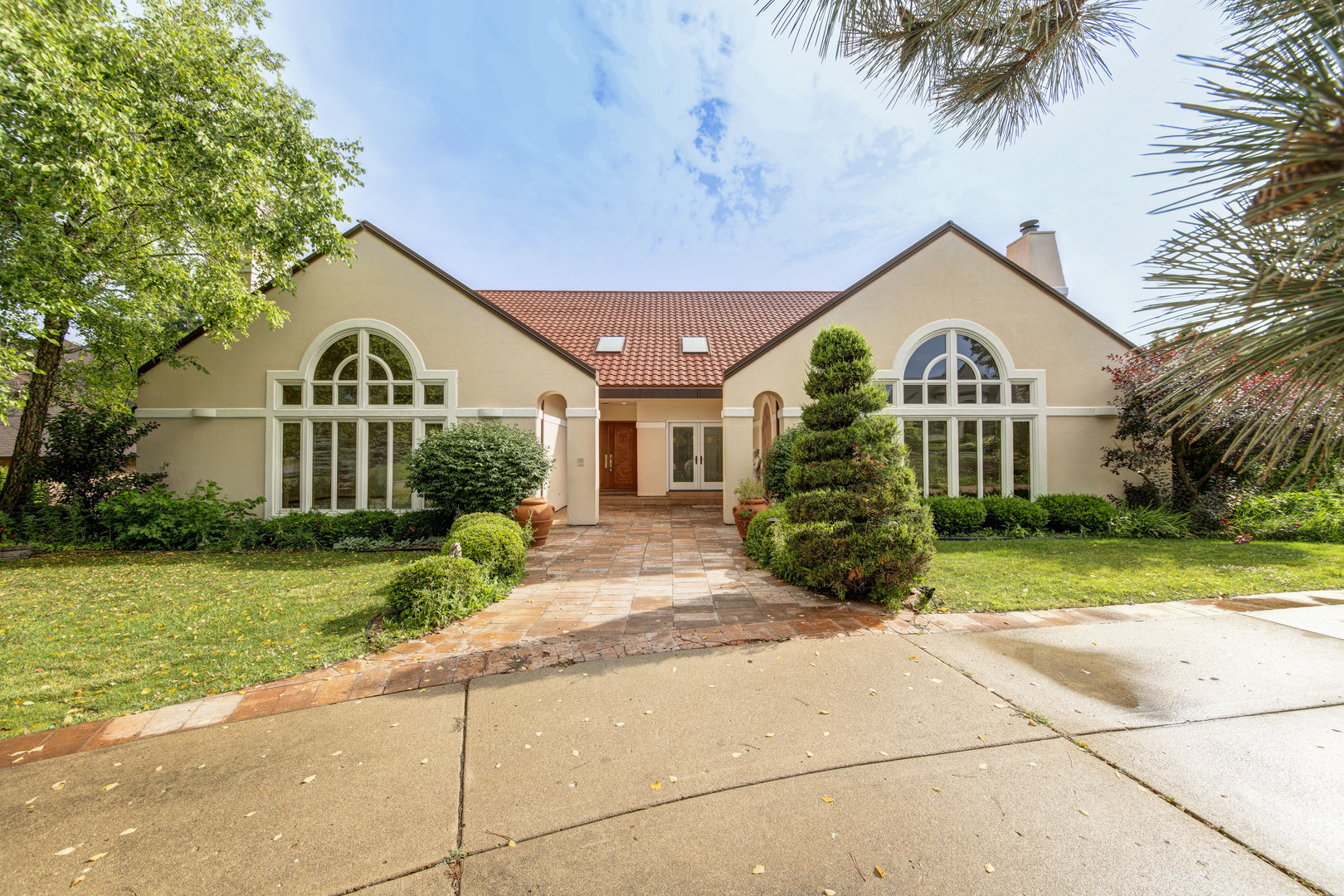 8170 Lake Ridge Drive