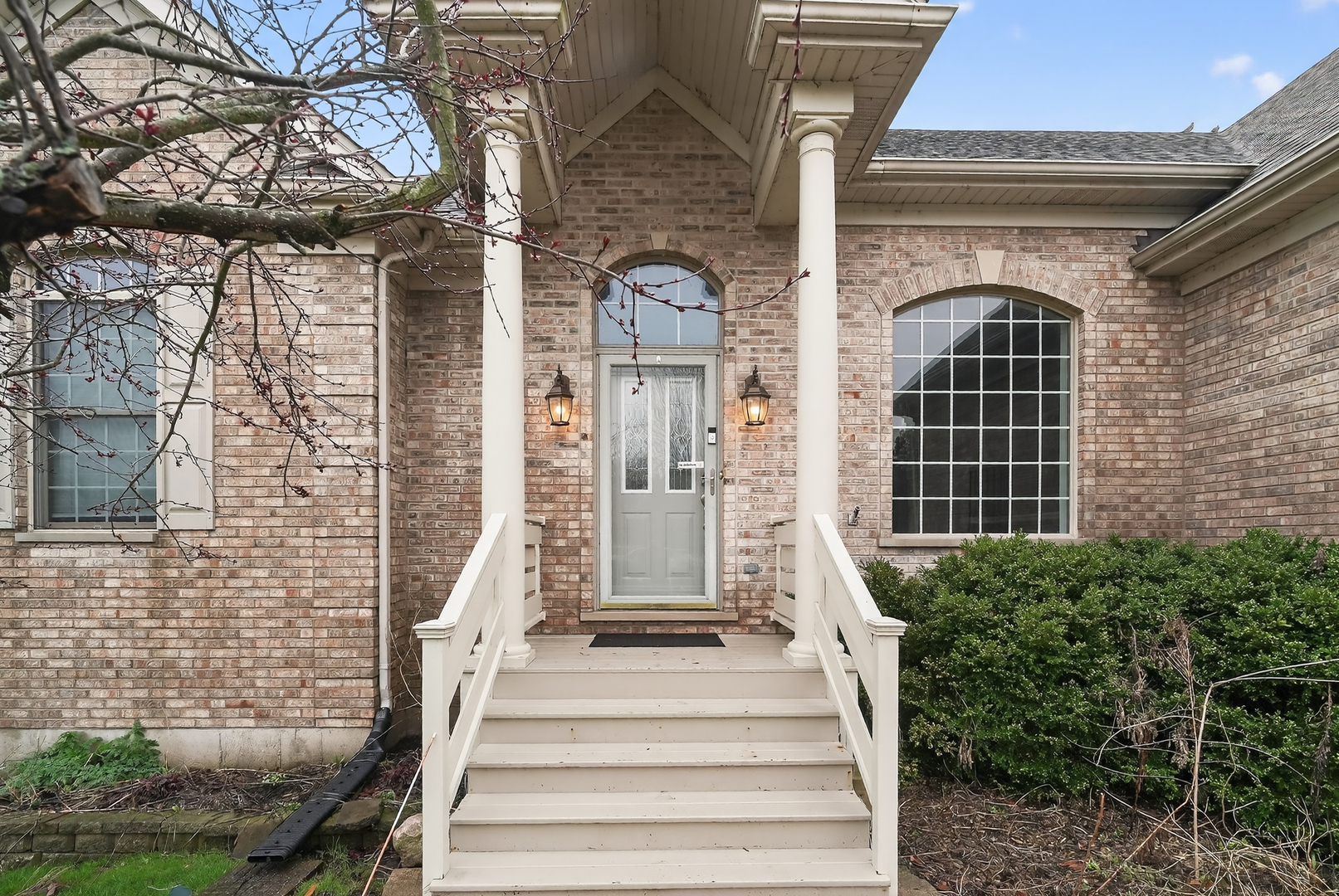 412 Rainbow Drive