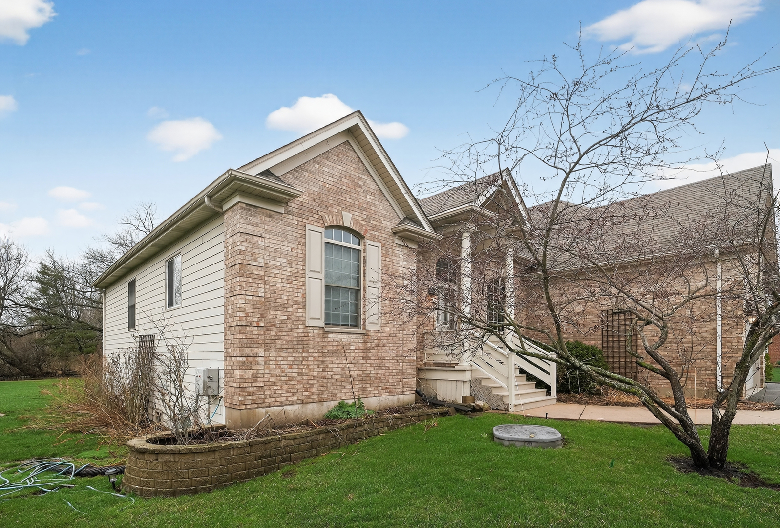 412 Rainbow Drive