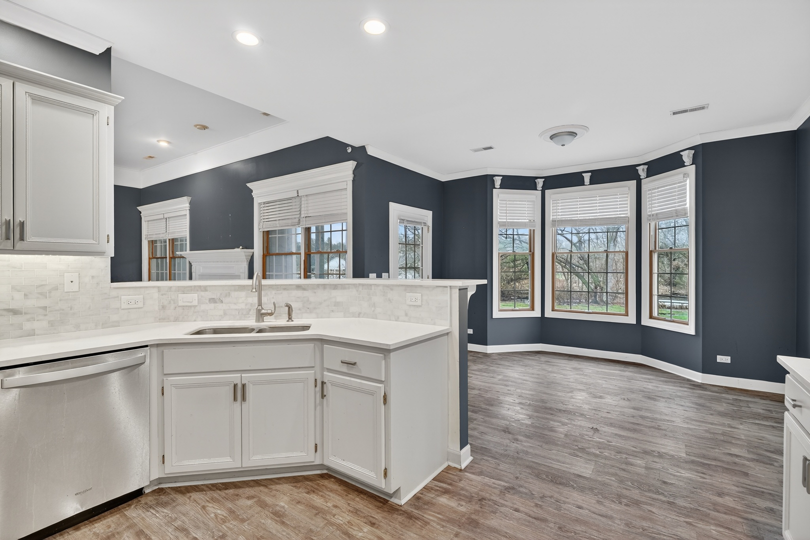 412 Rainbow Drive