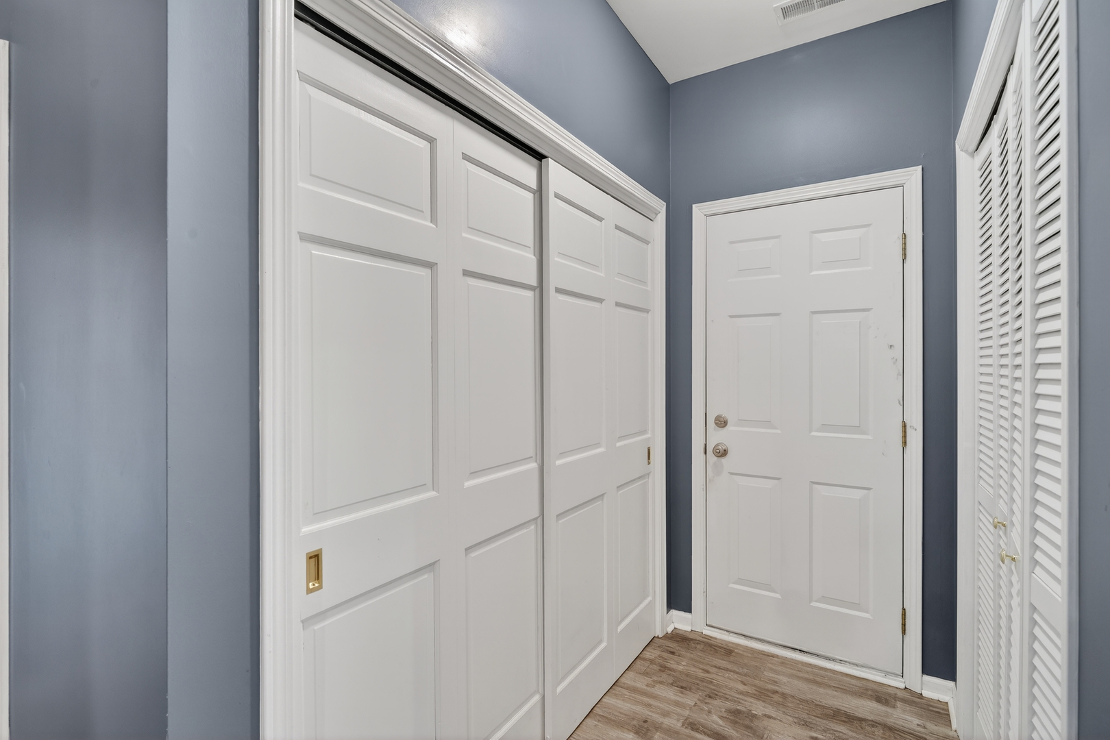 412 Rainbow Drive