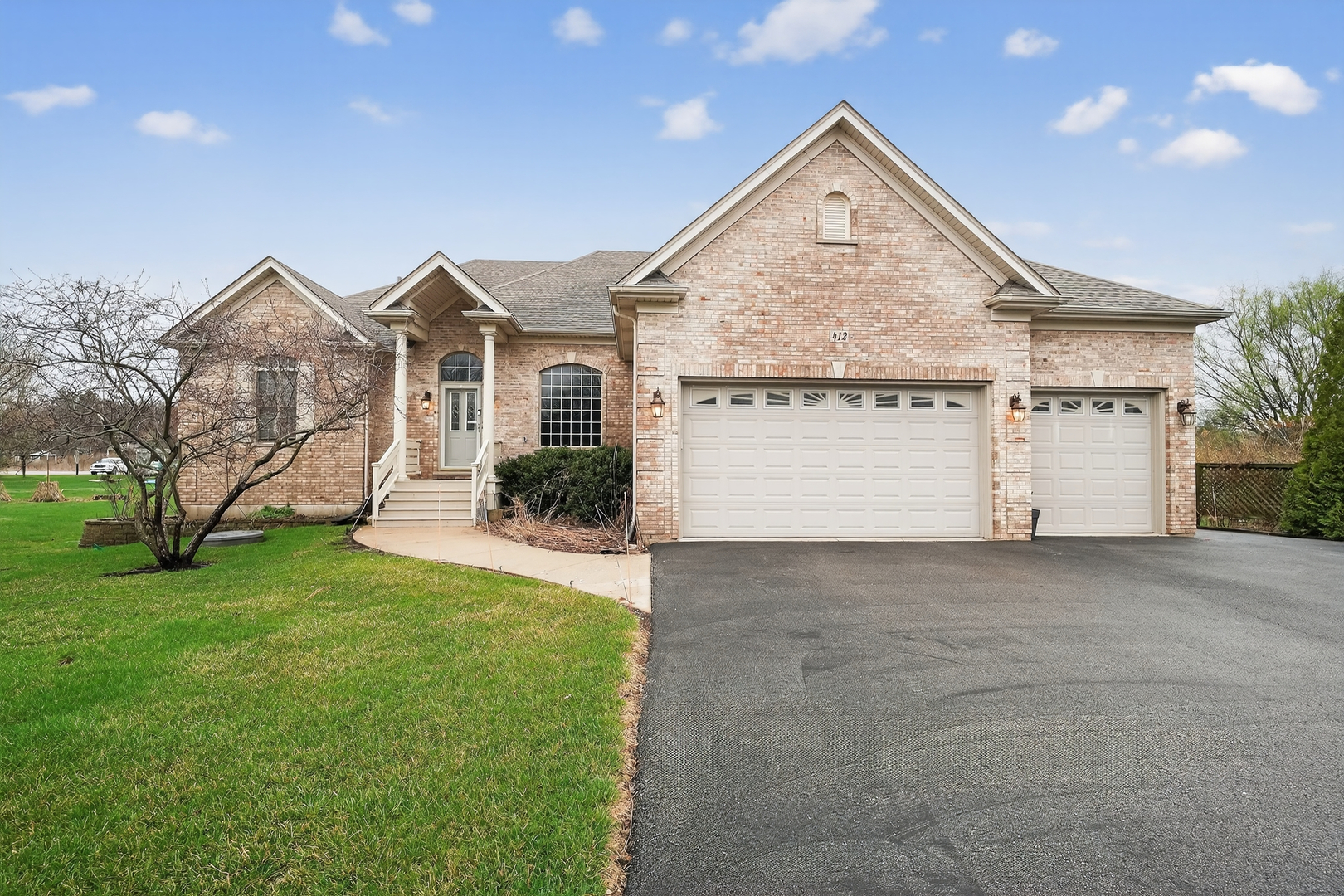 412 Rainbow Drive