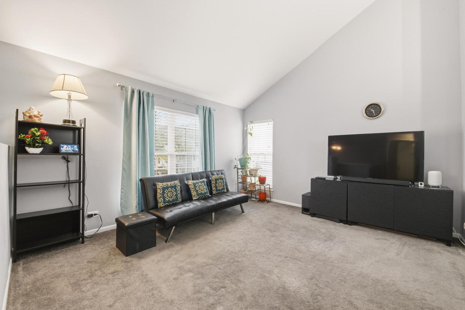 2861 Shelly Lane
