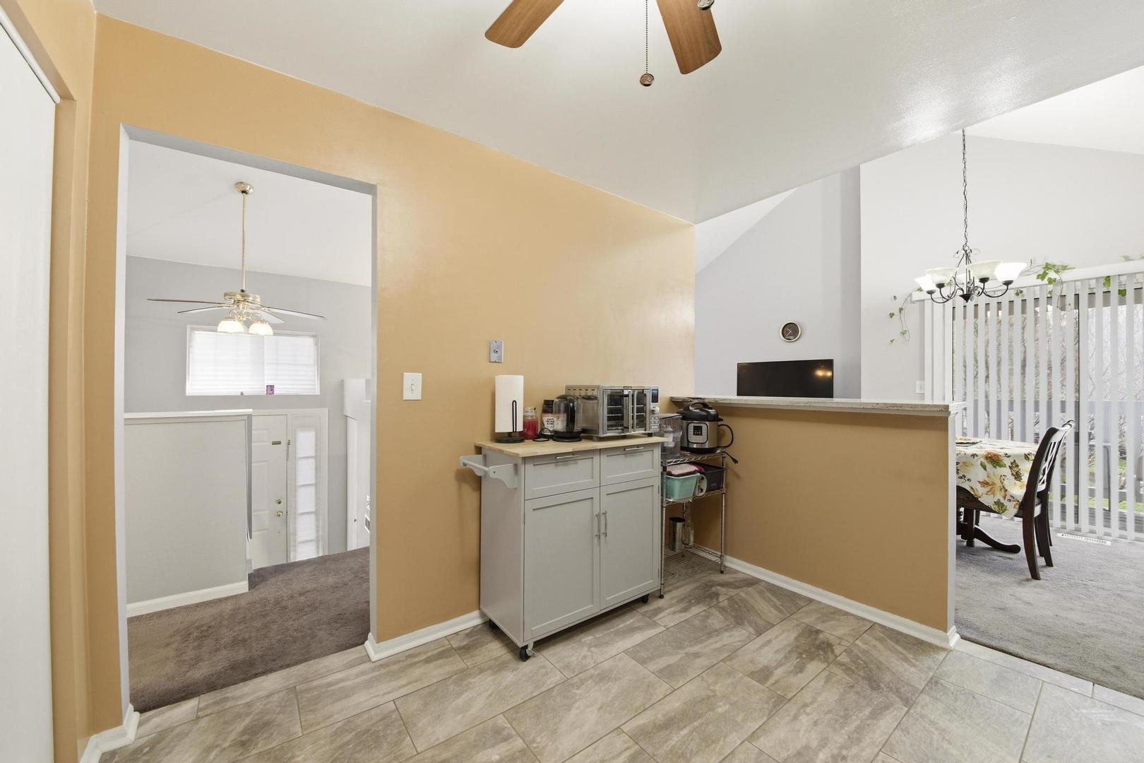 2861 Shelly Lane