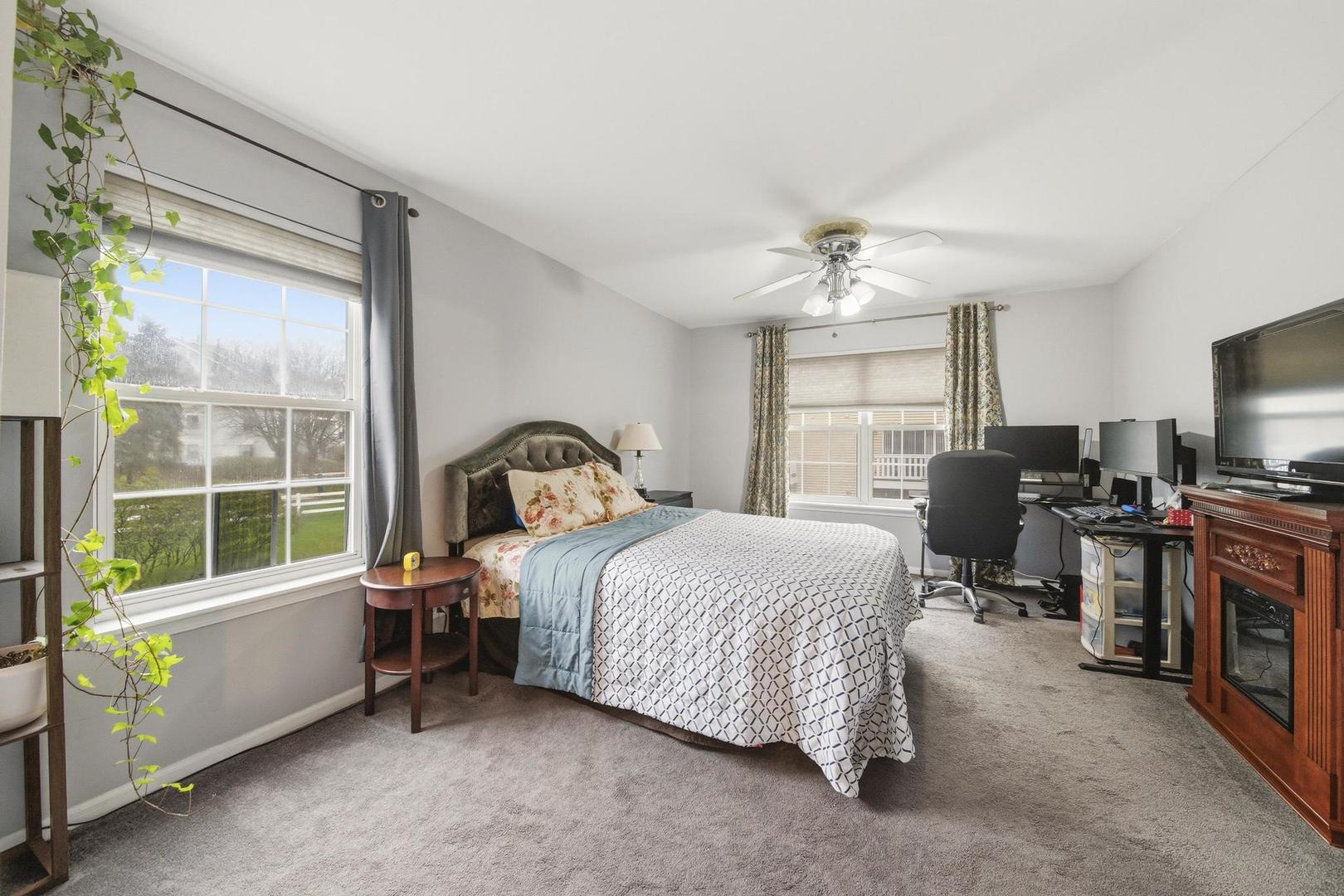 2861 Shelly Lane
