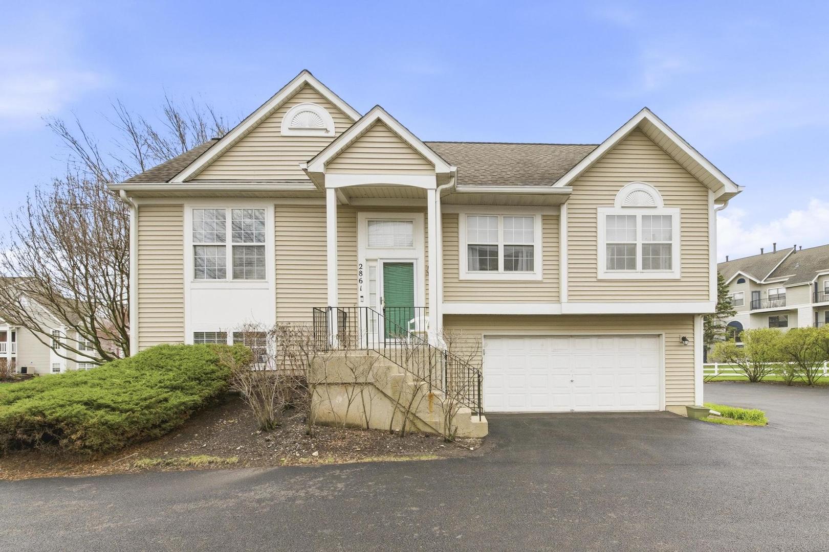 2861 Shelly Lane
