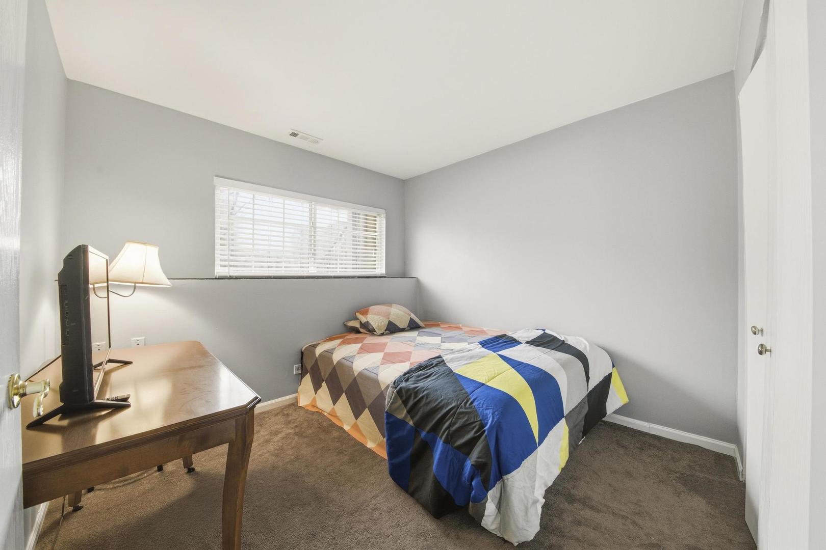 2861 Shelly Lane
