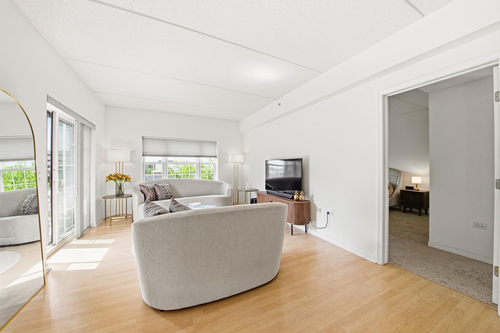 200 N Addison Avenue Unit: 501
