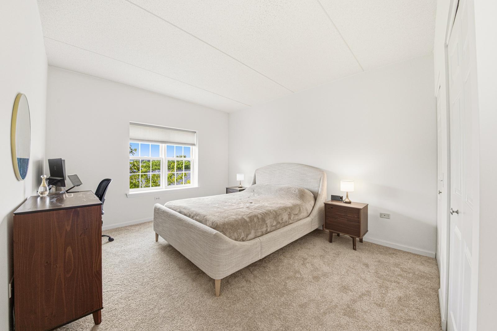 200 N Addison Avenue Unit: 501