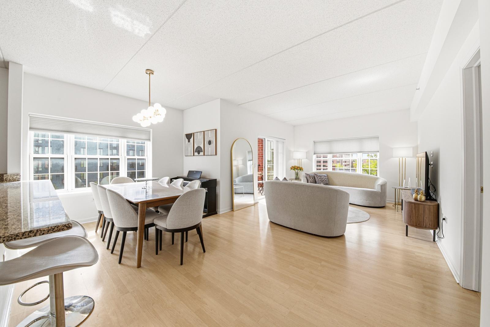 200 N Addison Avenue Unit: 501