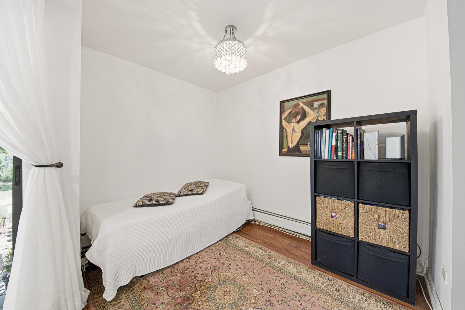 1813 Hemlock Place Unit: 110