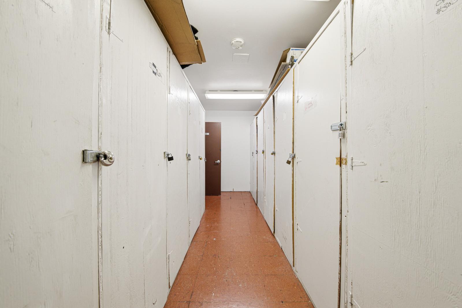 1813 Hemlock Place Unit: 110