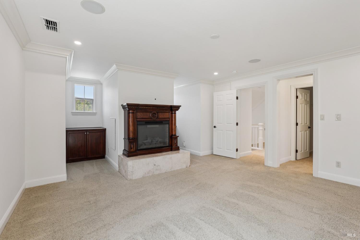 4180 Summer Gate Avenue