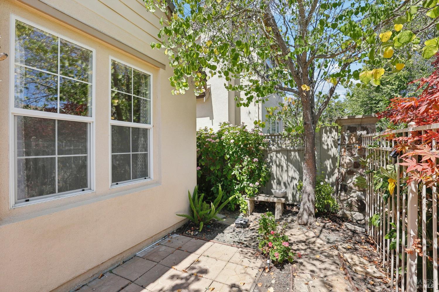 4180 Summer Gate Avenue