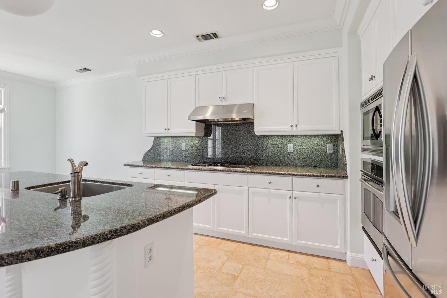 4180 Summer Gate Avenue