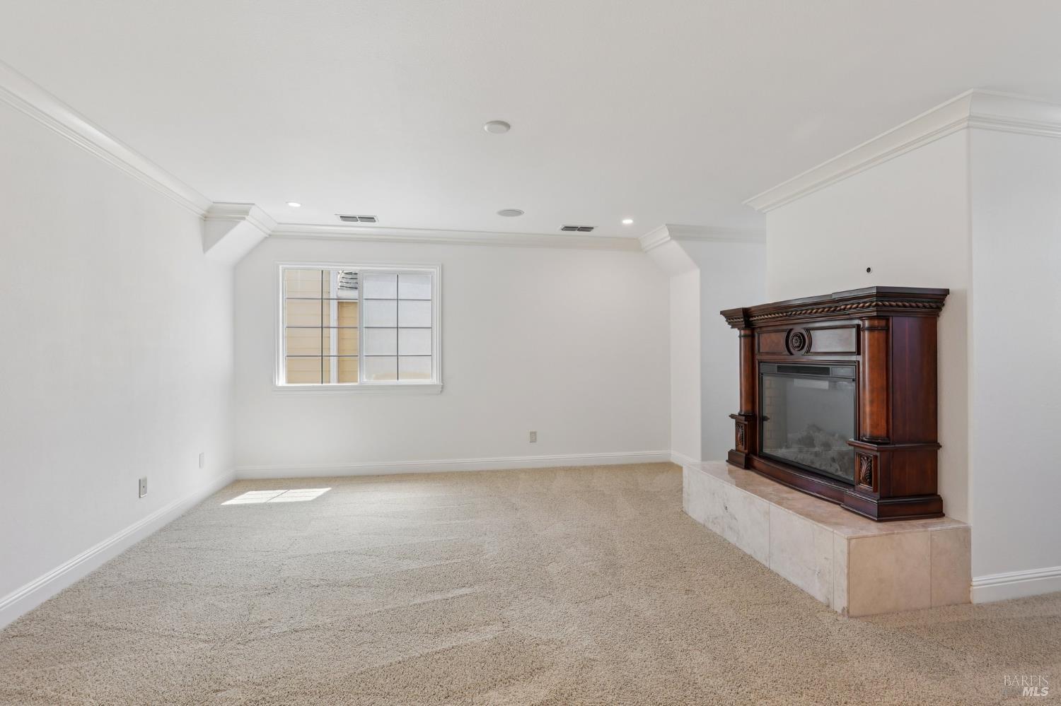 4180 Summer Gate Avenue