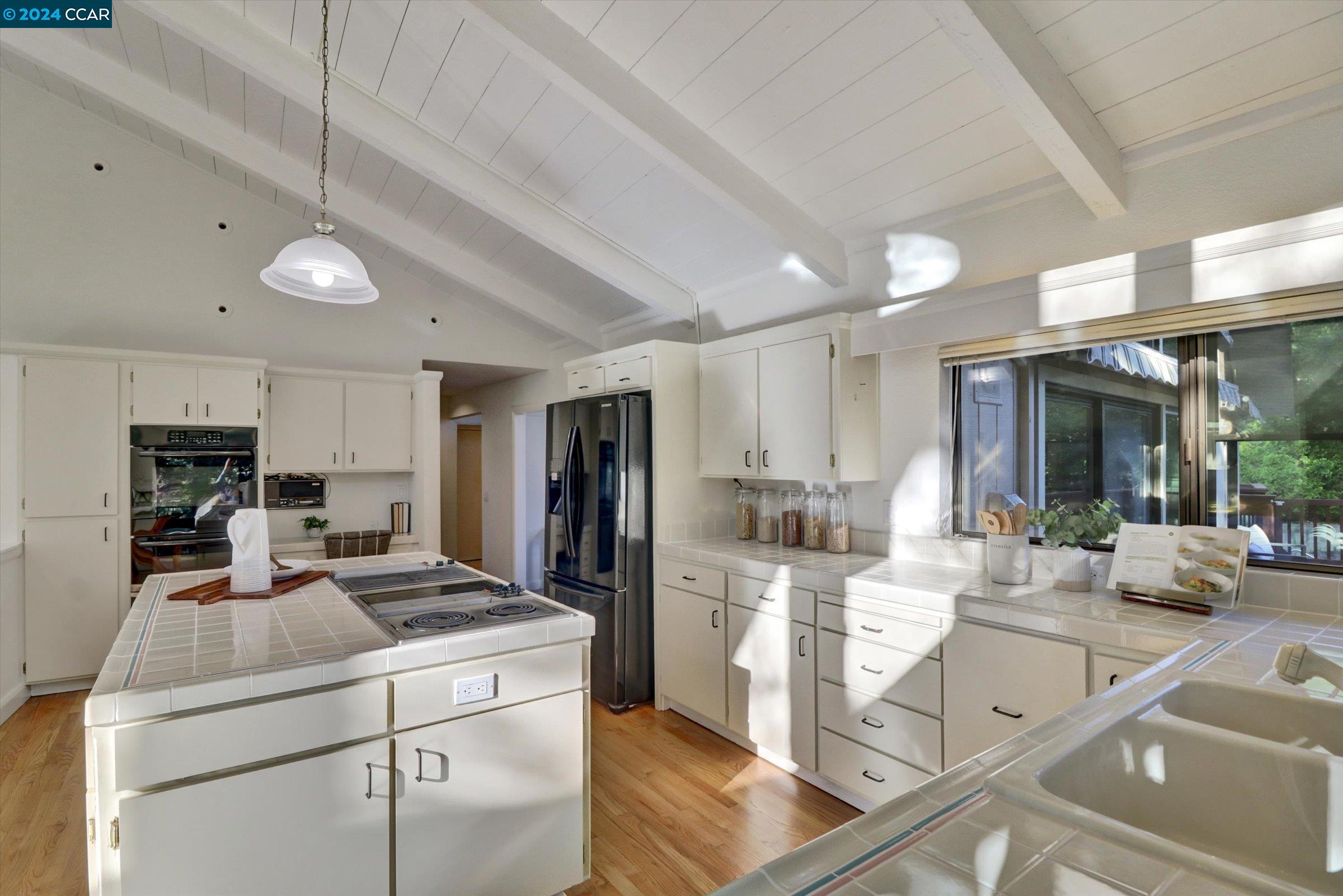 1520 Rancho Del Hambre