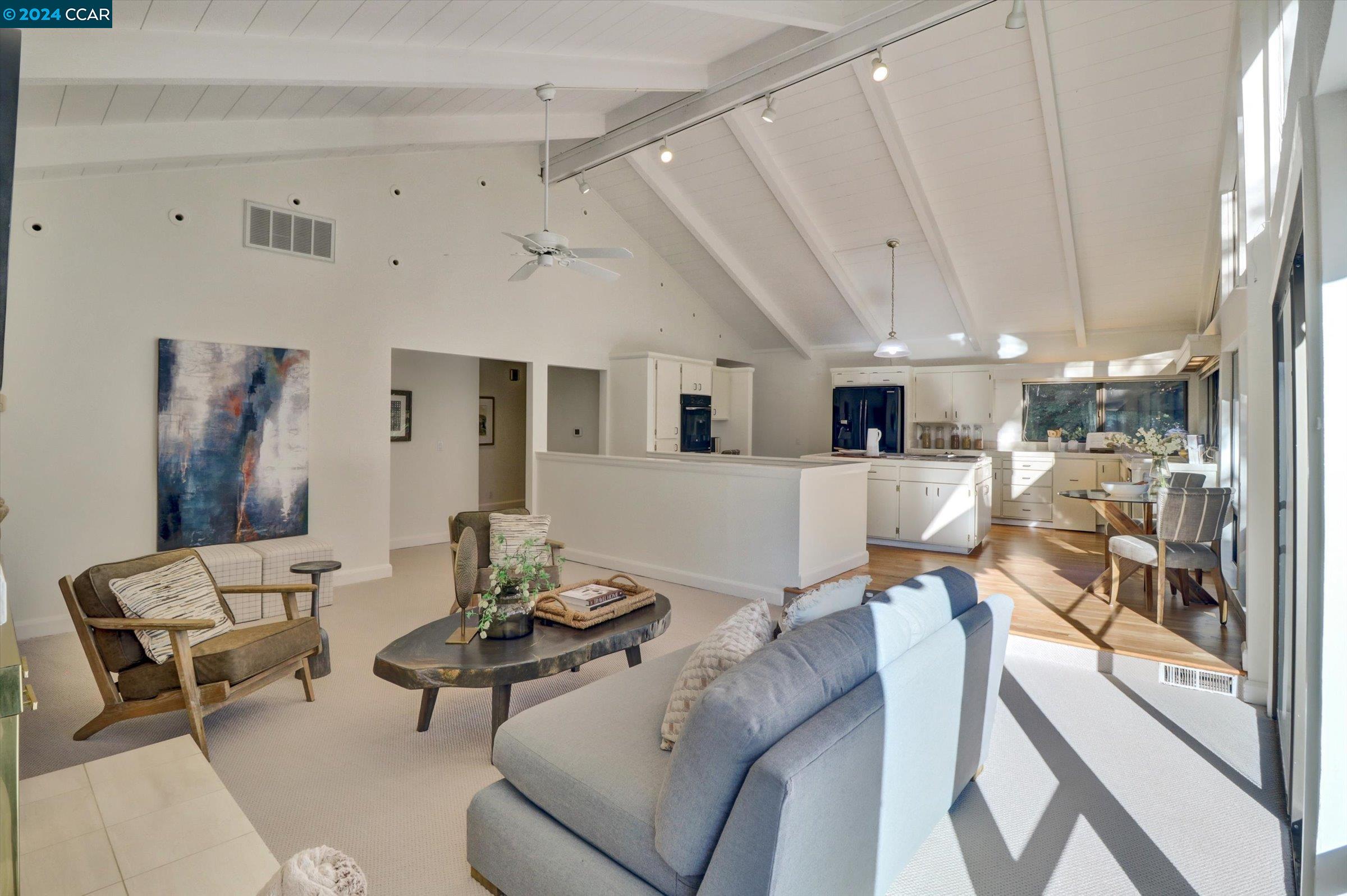 1520 Rancho Del Hambre