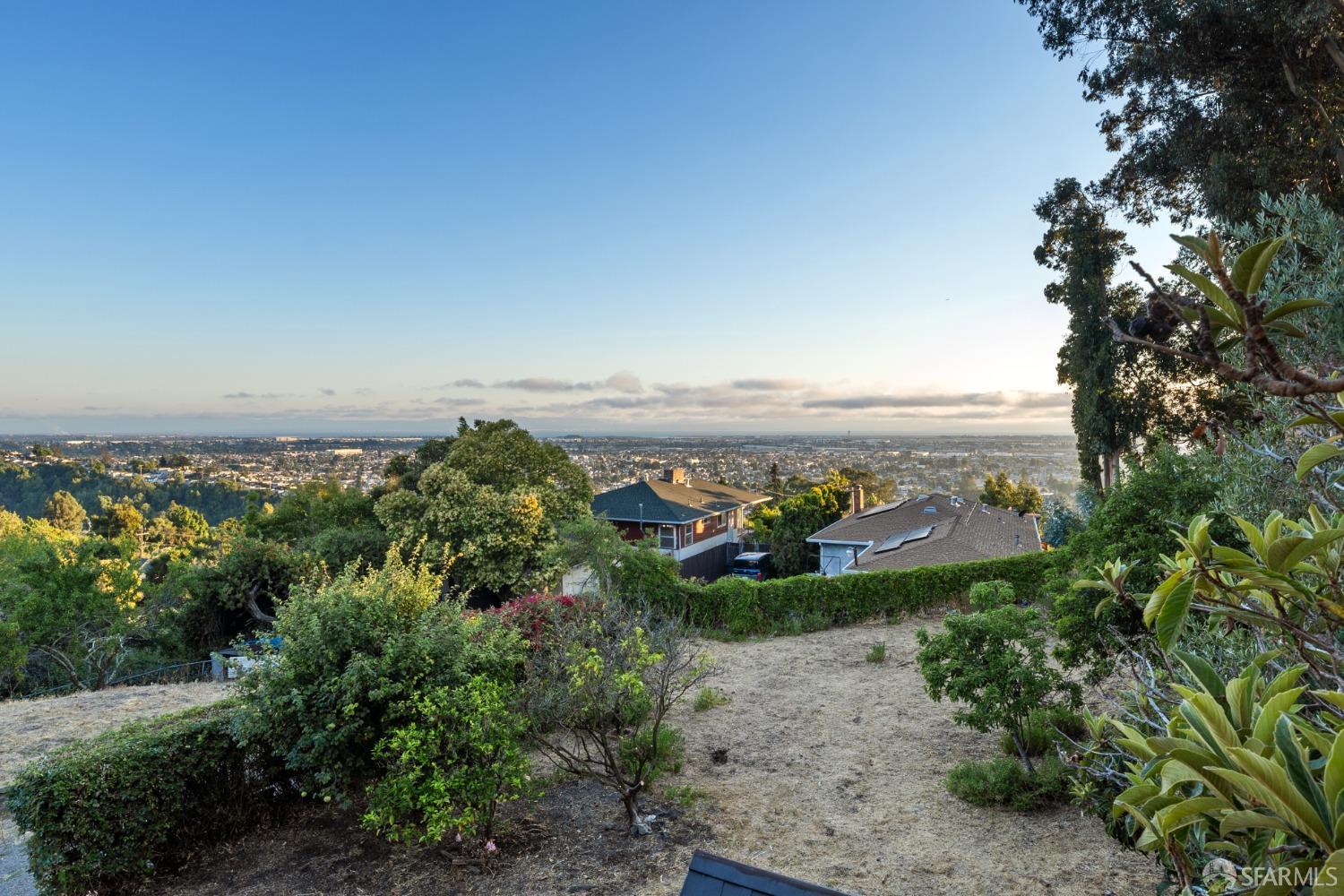7945 Sunkist Drive