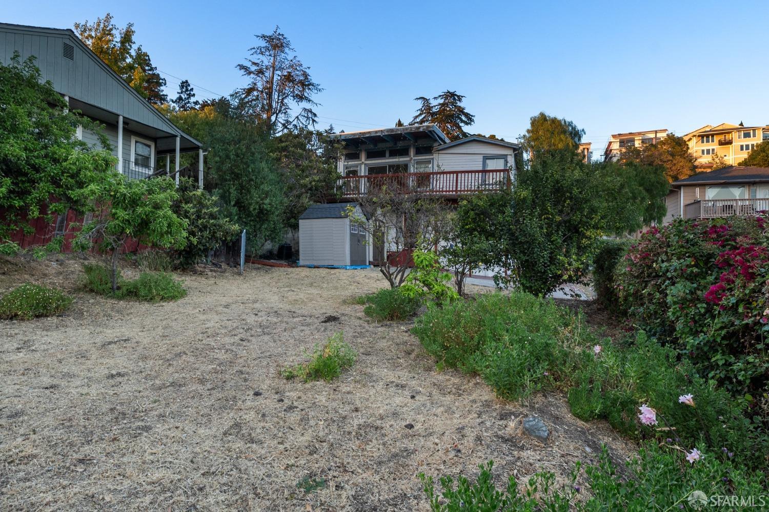7945 Sunkist Drive