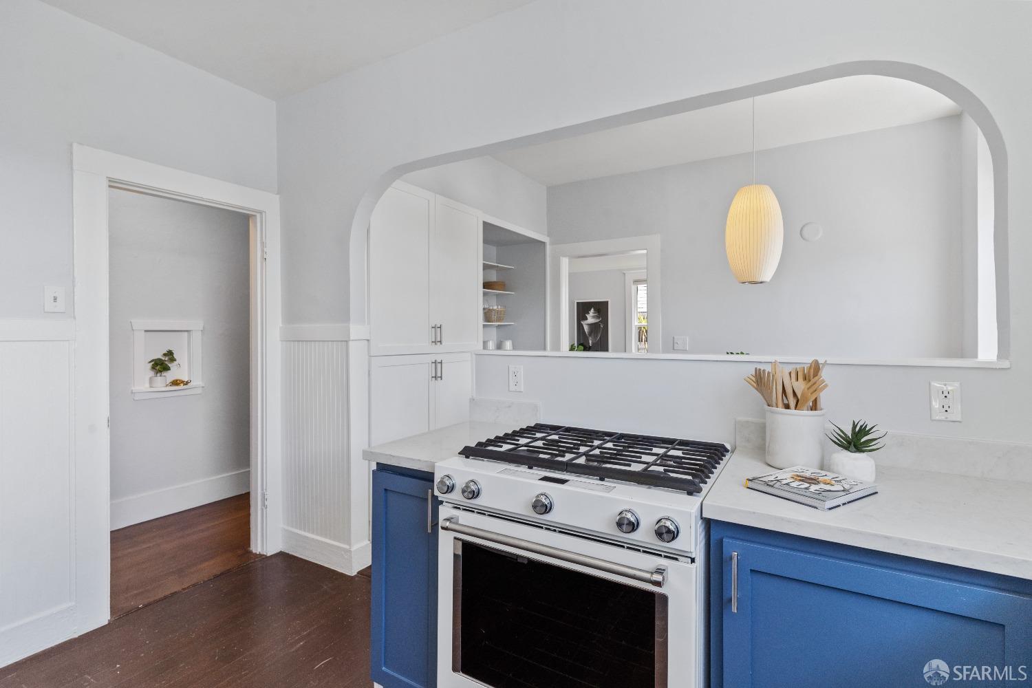 3431 Mission Street # 4
