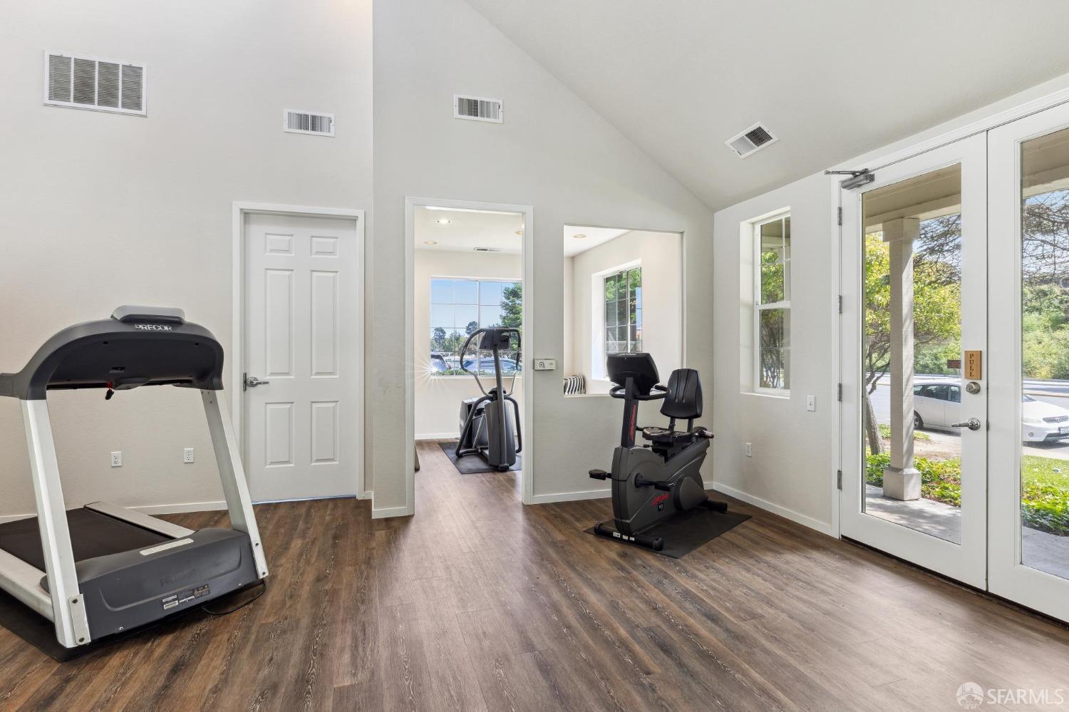 1400 El Camino Real # 334