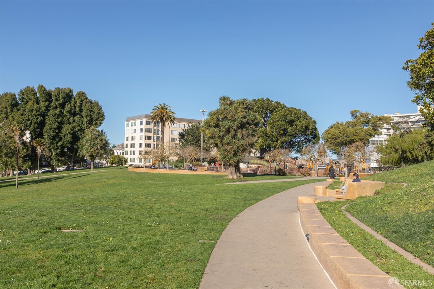 2151 Sacramento Street # 2
