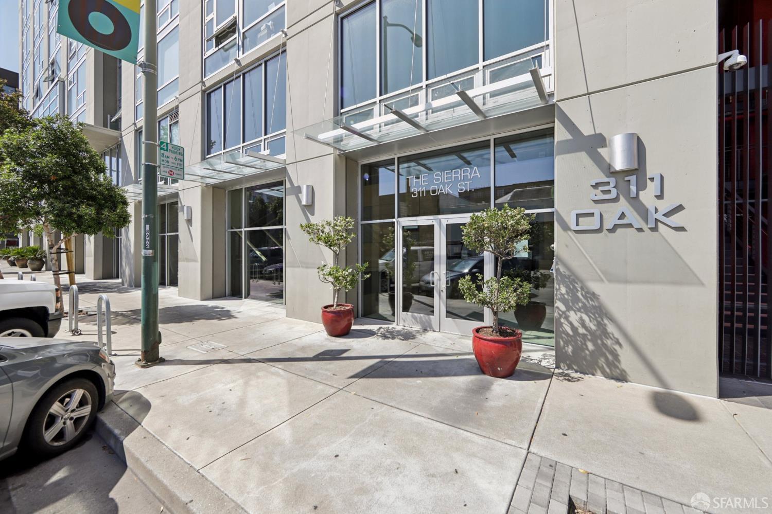 311 Oak Street # 301