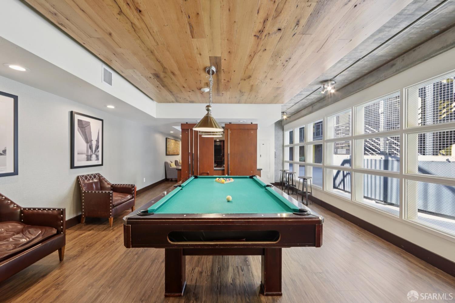 311 Oak Street # 301