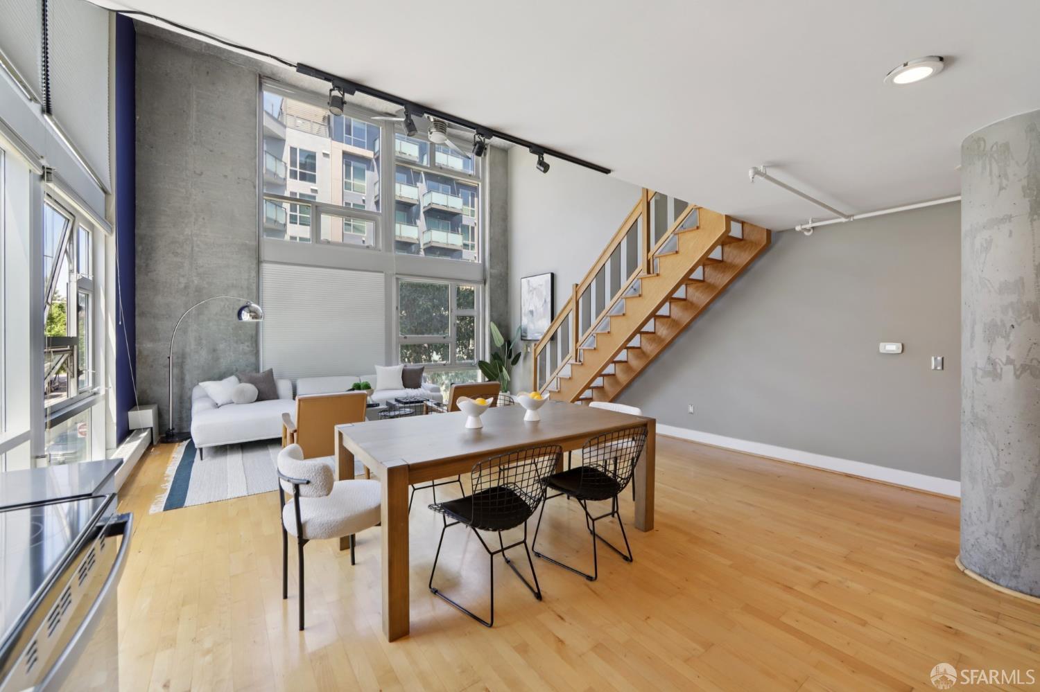 311 Oak Street # 301