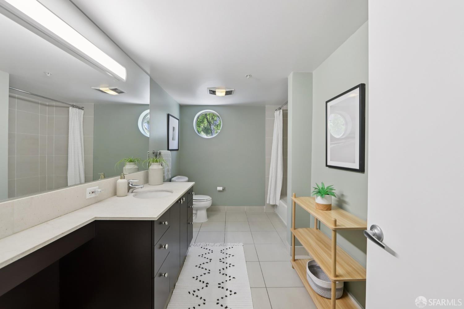 311 Oak Street # 301