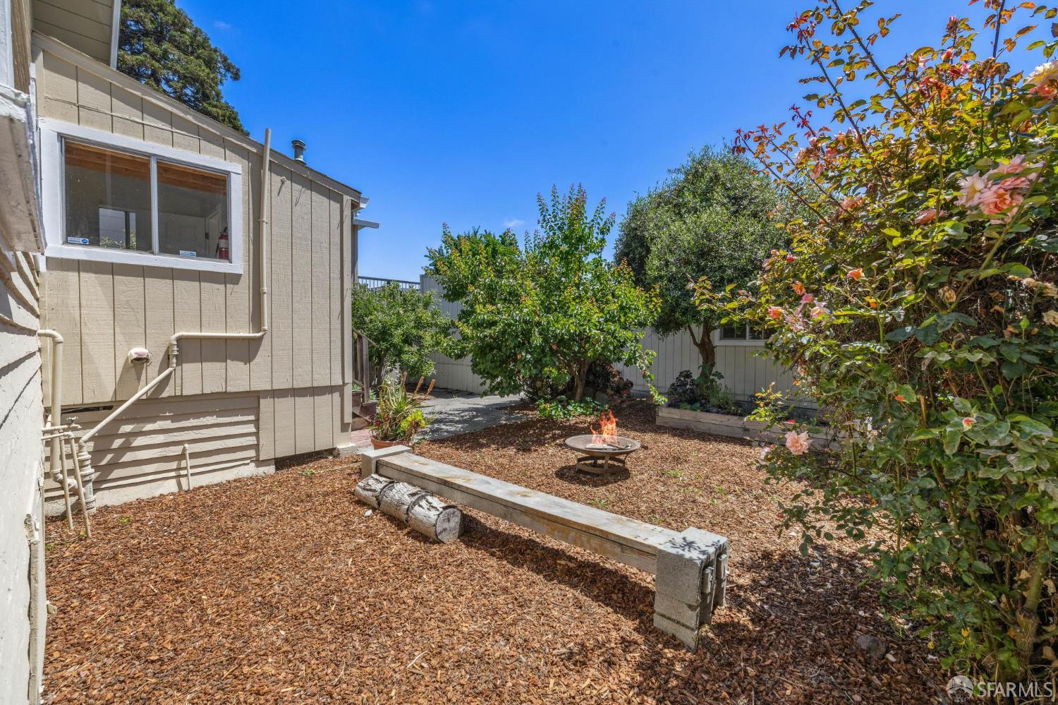 959 34th Street