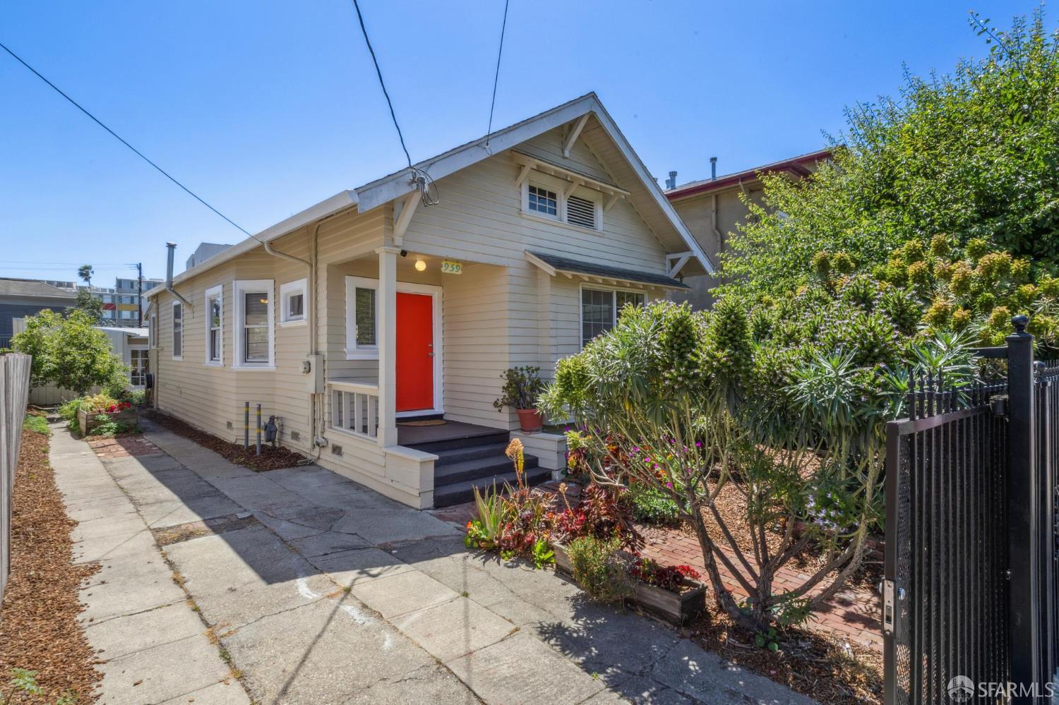 959 34th Street