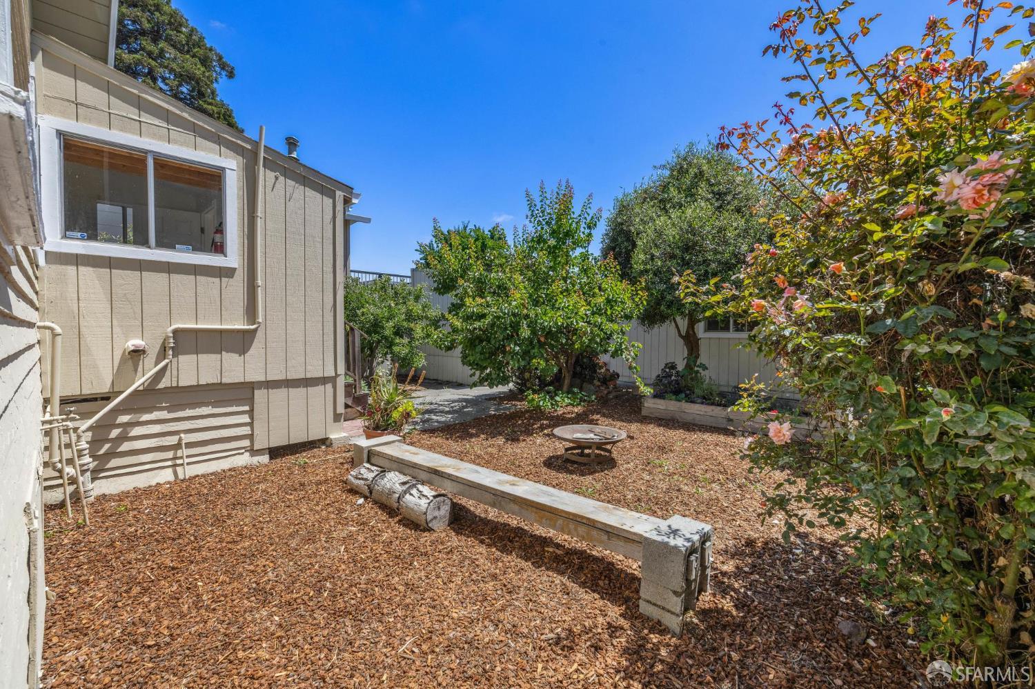 959 34th Street