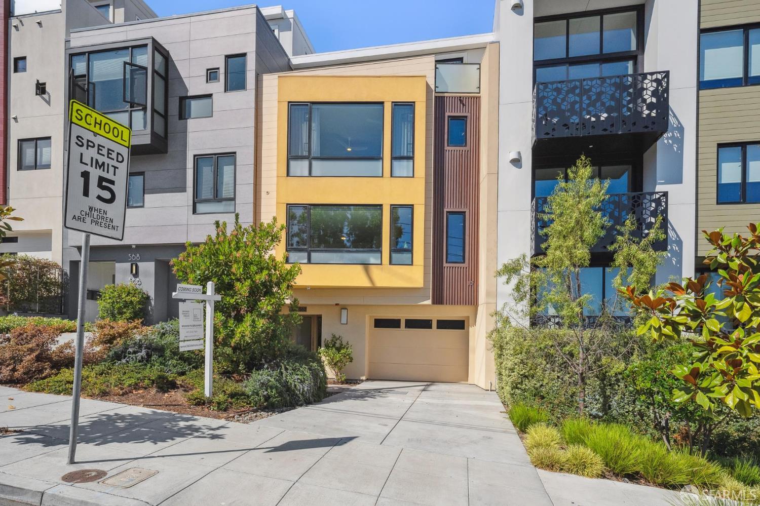 560 De Haro Street