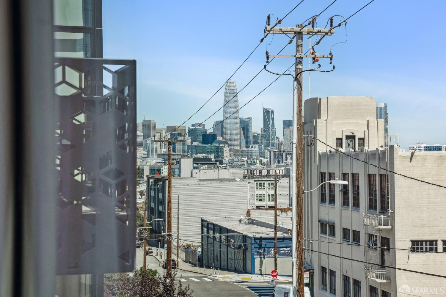 560 De Haro Street