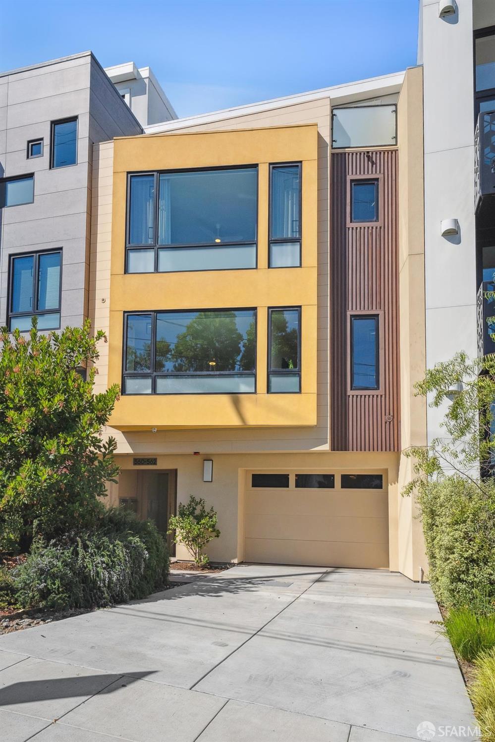 560 De Haro Street