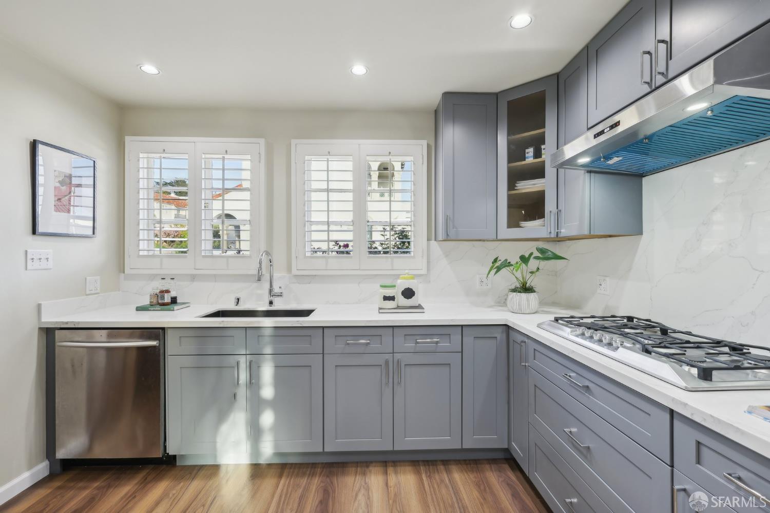 1475 Monterey Boulevard