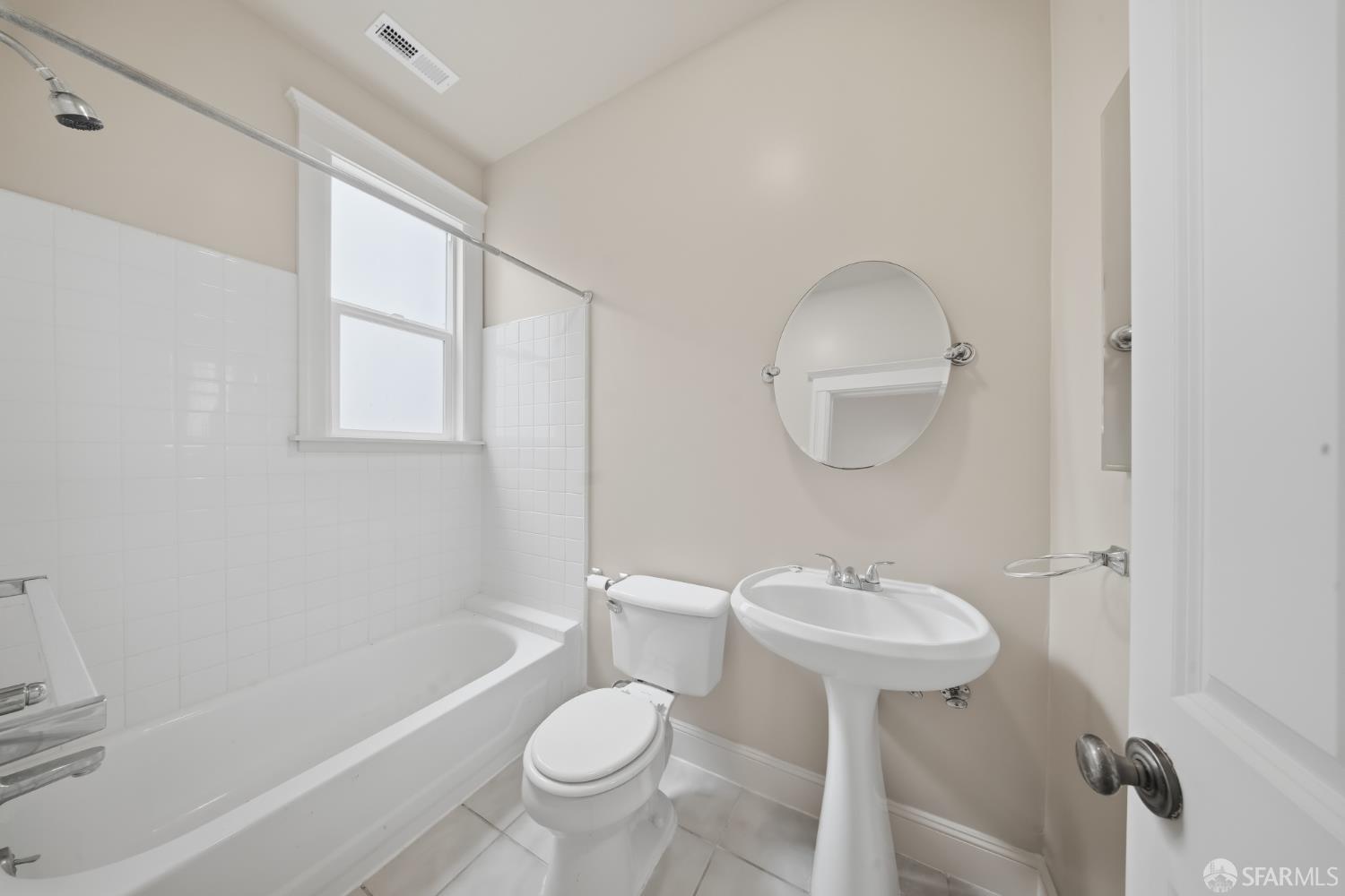 559-561 Minna Street